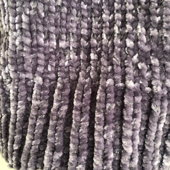 Fashion Nova Sweater - Picture 4 of 5